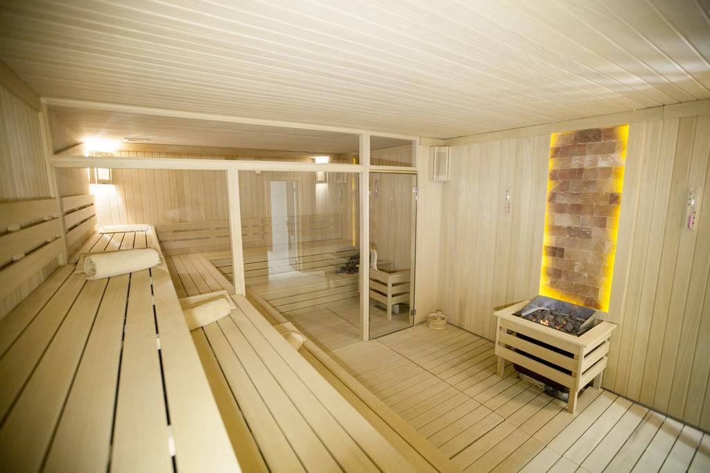 Downtown Ankara Hotel Exterior foto A modern Finnish sauna
